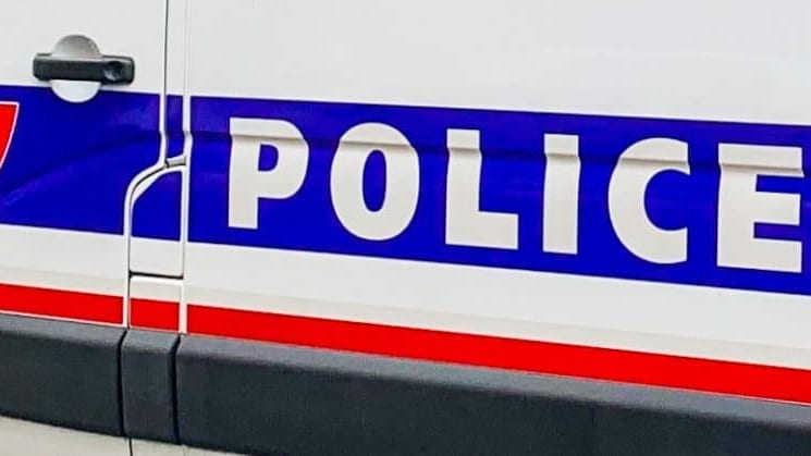 Nîmes : un homme blessé par arme à feu à la sortie d’une discothèque ce samedi matin