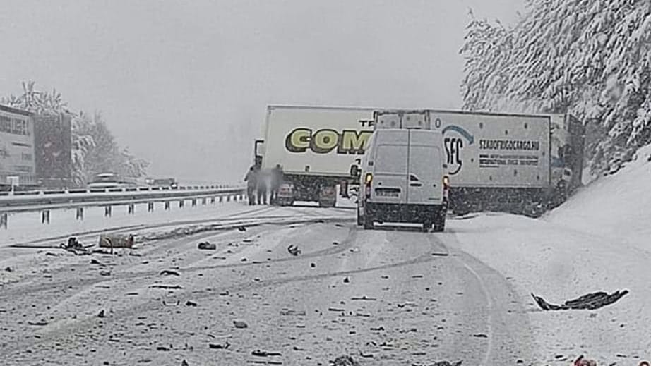 Autoroute A75 : accident en cours, l’autoroute bloquée par la neige en Lozère