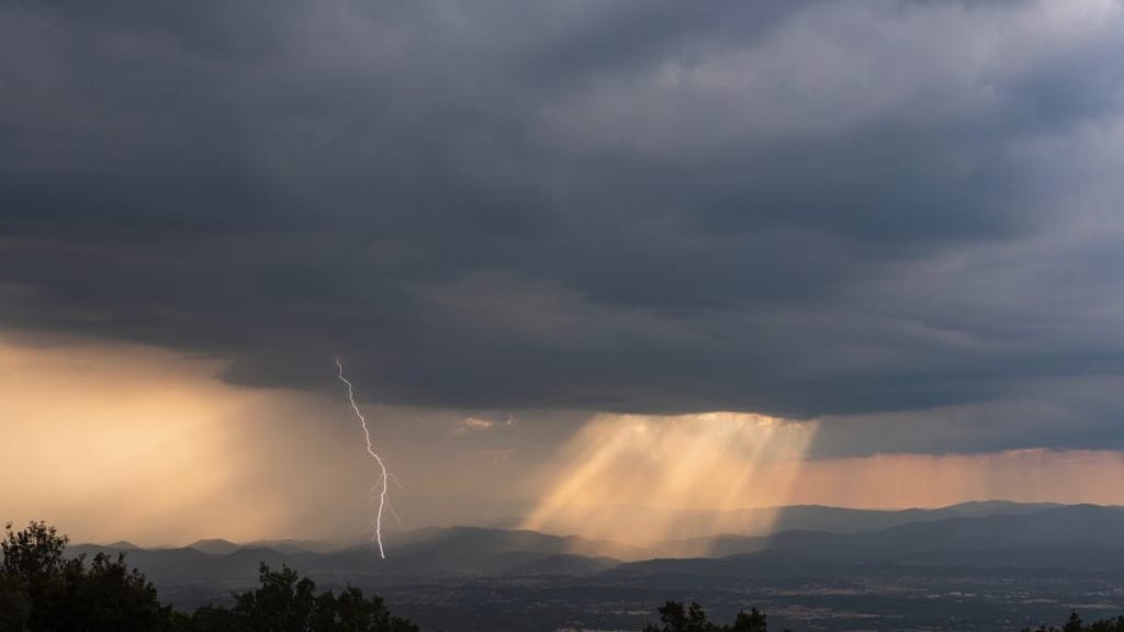 Météo : sable, averses et orages au menu ce week-end en Occitanie !