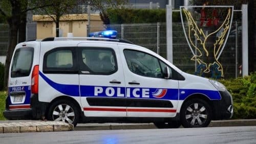 Gard : la police intercepte un dealer de 18 ans qui tentait de s’enfuir