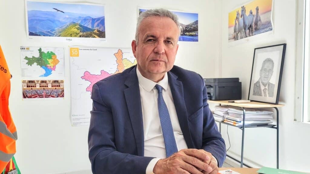 Gard : Laurent Burgoa, « le SMIC ne doit pas être au même niveau que les aides sociales »