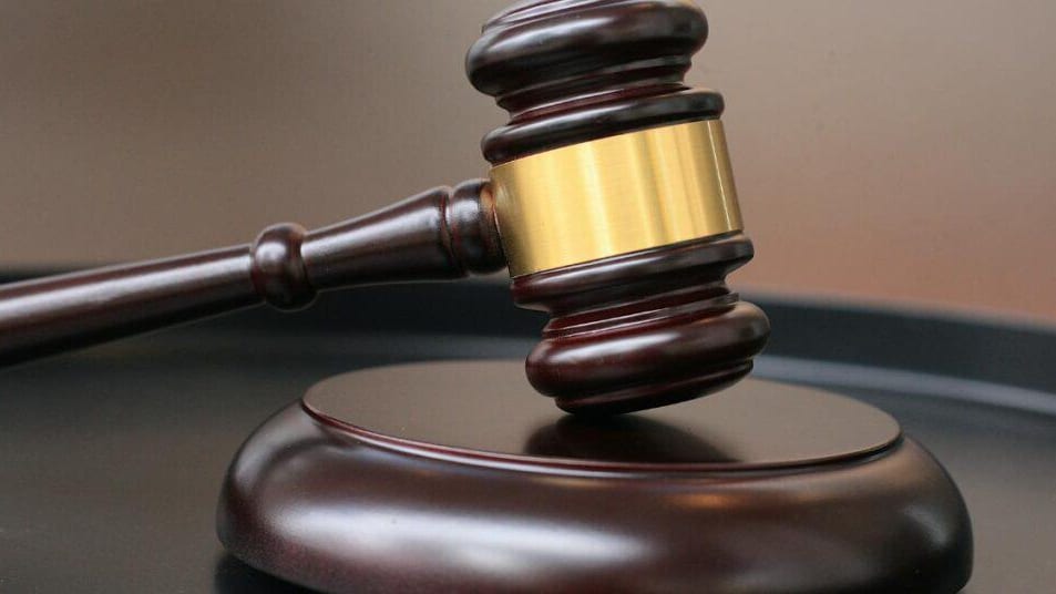 Amandine, 13 ans, morte de faim : perpétuité requise contre sa mère et 18 ans de prison pour le beau-père