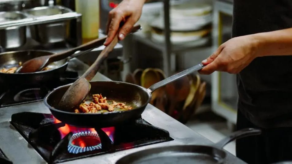 Hérault : le préfet ferme deux nouveaux restaurants à Montpellier et à Agde