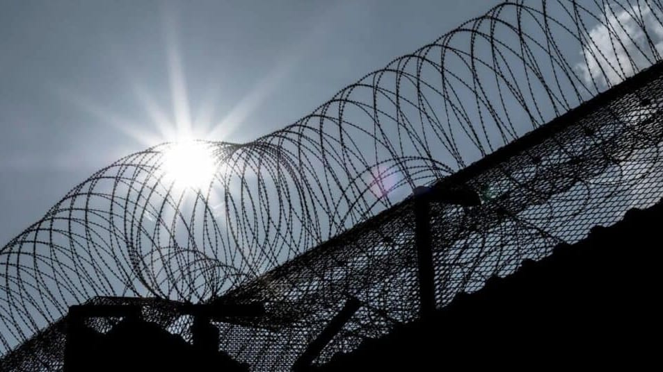 Hérault : menaces au couteau et violences conjugales, un homme condamné à cinq ans de prison