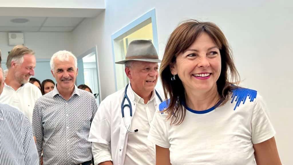 Chute du Gouvernement : « Les socialistes auront l’humilité de la situation », Carole Delga