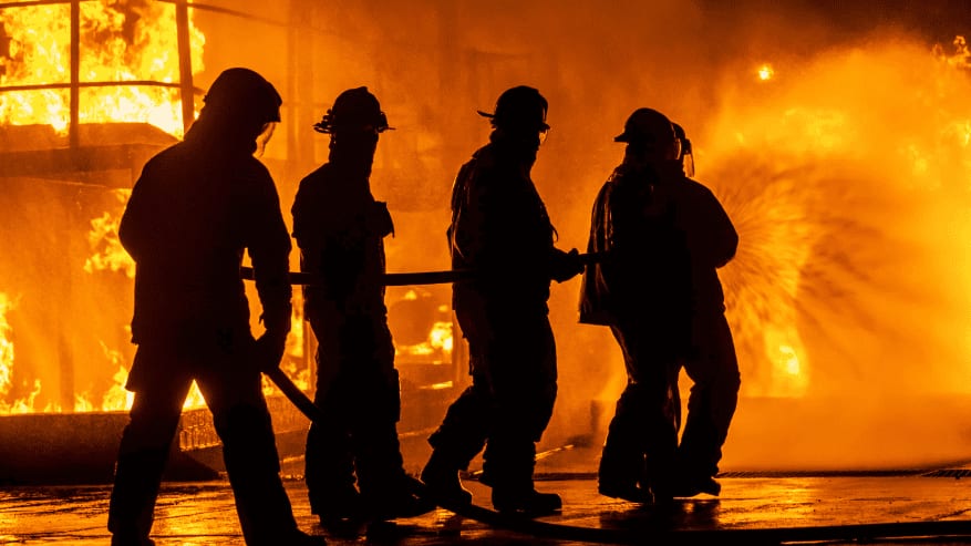 Grau-du-Roi : incendie dans un camping, une caravane ravagée par les flammes