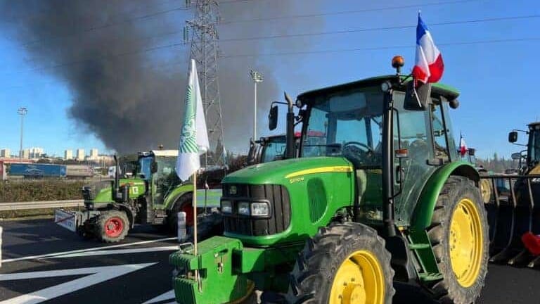 Mouvement agricole : des perturbations en cours sur l’A9 et l’A709, la circulation reprend sur l’A61