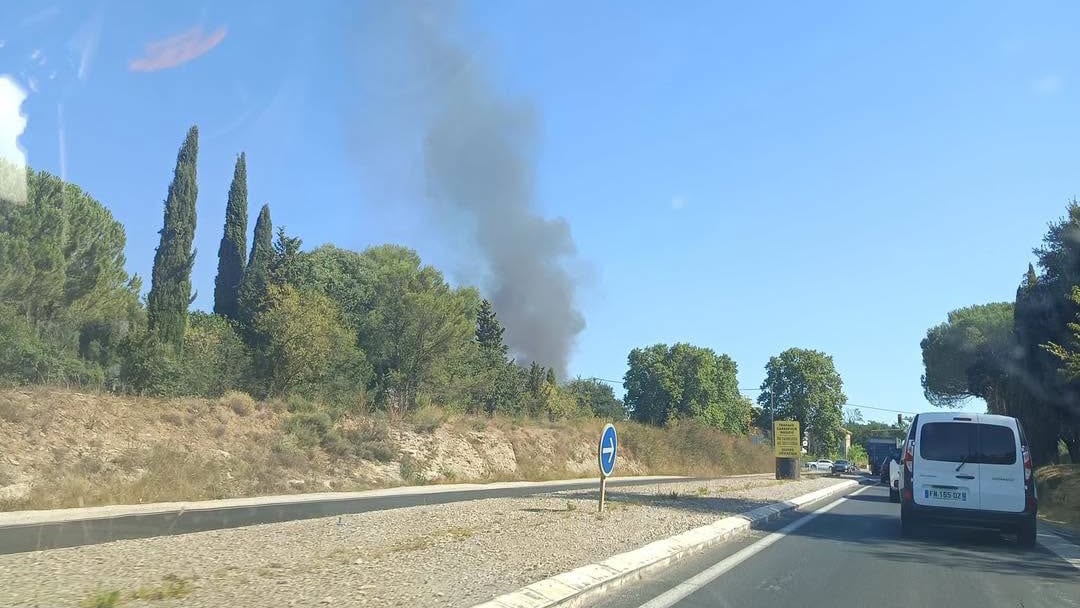 Kazaa infos radars, incendie à Castries