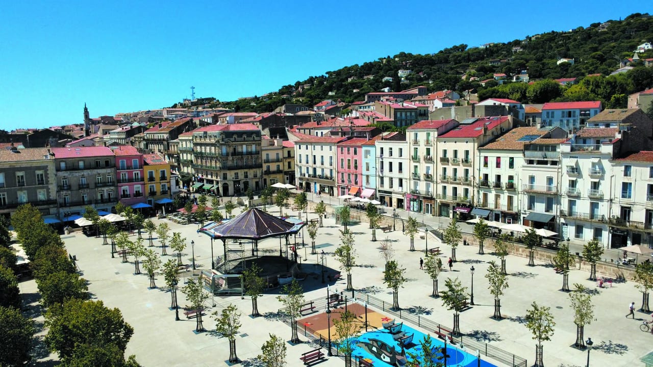 Sète : la place Aristide-Briand dévoile son nouveau visage . Crédit photo ville de Sète