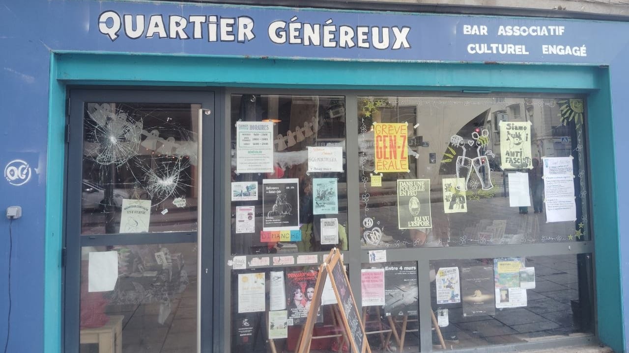 Quartier Généreux / Le bar associatif vandalisé après la manifestation du 24 octobre
