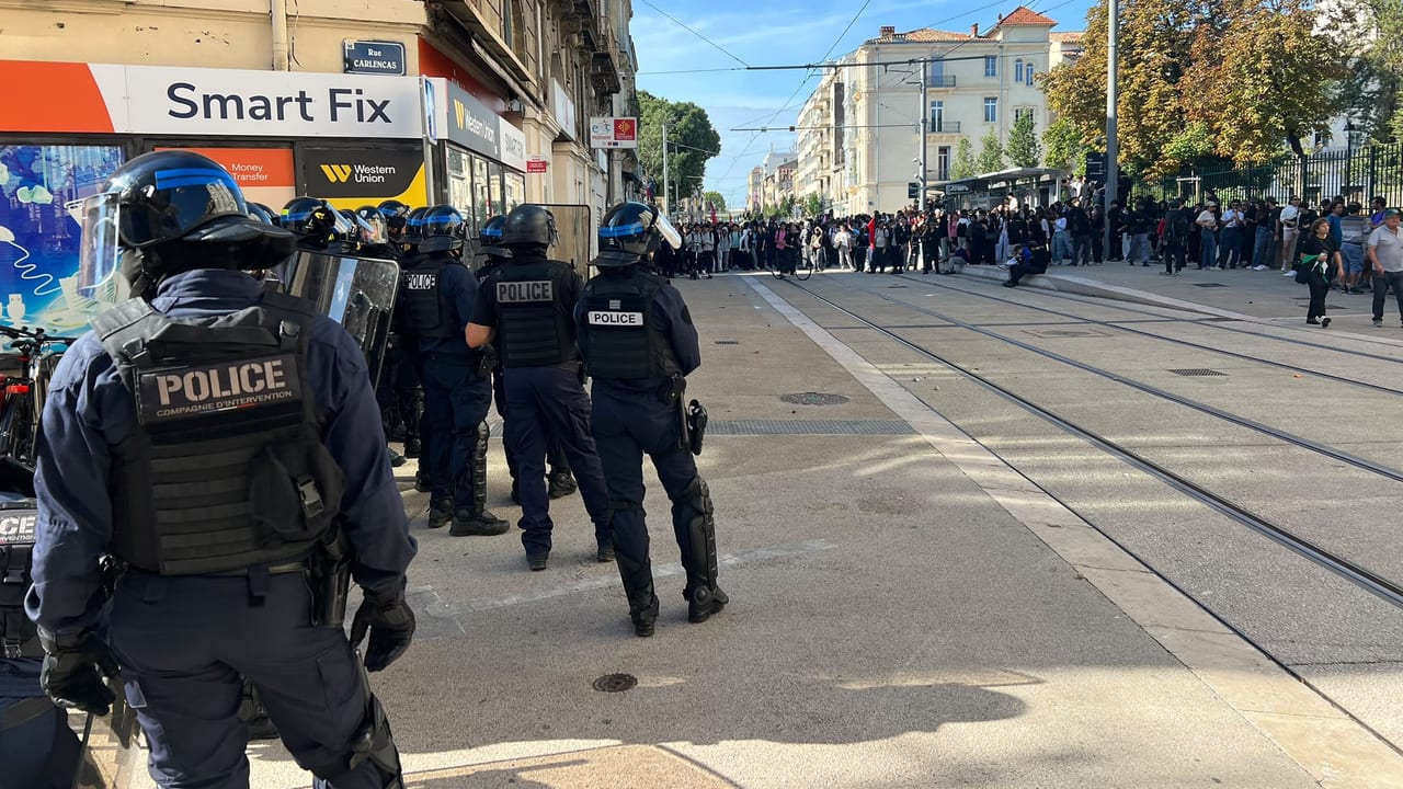 InfOccitanie - Linda Mansouri / Blocage du lycée Georges Clemenceau à Montpellier