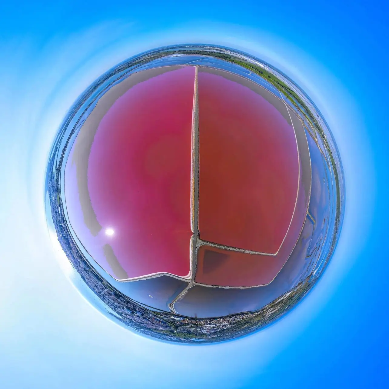 Les salins d’Aigues-Mortes - Photo LouloOweb Drones 