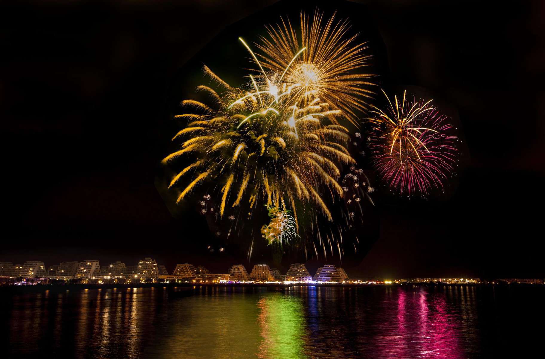 La Grande Motte : un feu d’artifice en bord de mer ce mercredi à 19h