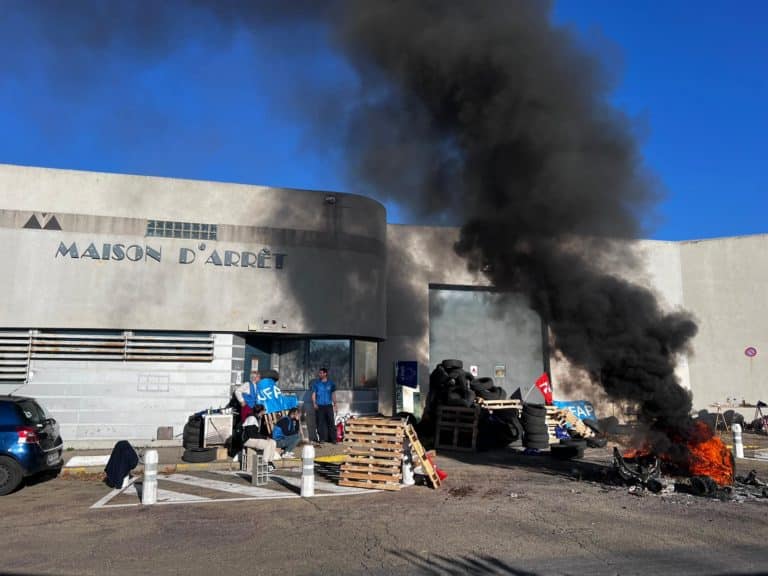 Manifestation prison Nîmes