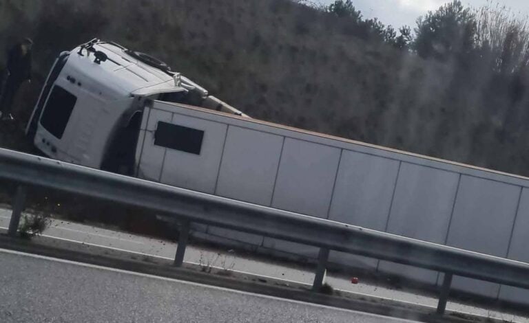 Coupure de l'A75 - photo KAZAA INFOS RADARS