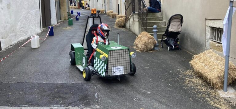 Course de caisse à savon - Crédit comité des fêtes de Pujaut (30)
