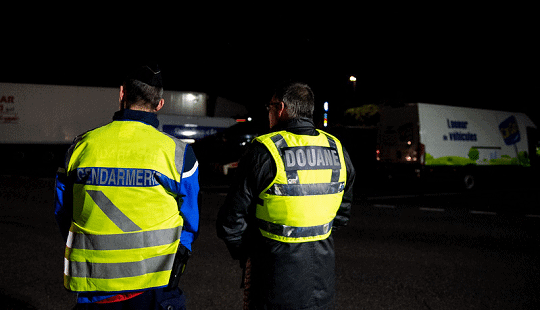 Gard : 52 000 cartouches de cigarettes de contrebande saisies sur l'autoroute A9 - photo DR