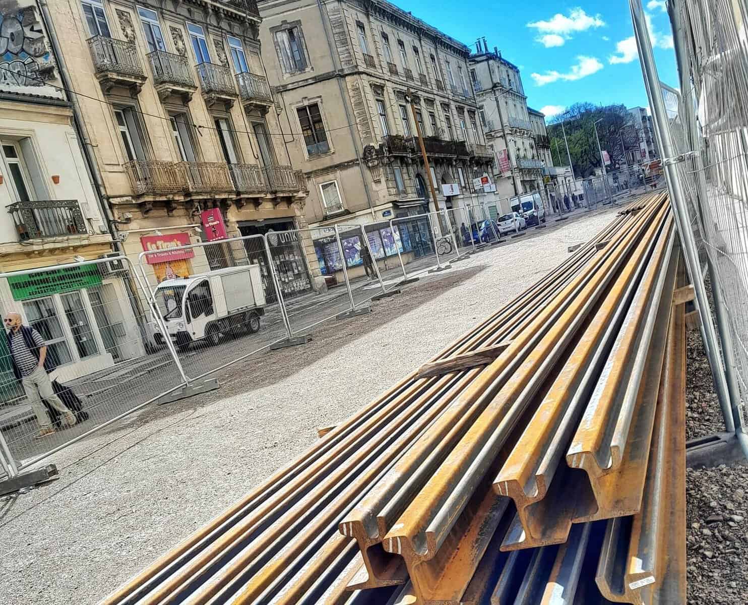 Hérault le premier rail de la ligne 5 du tramway soudé avenue