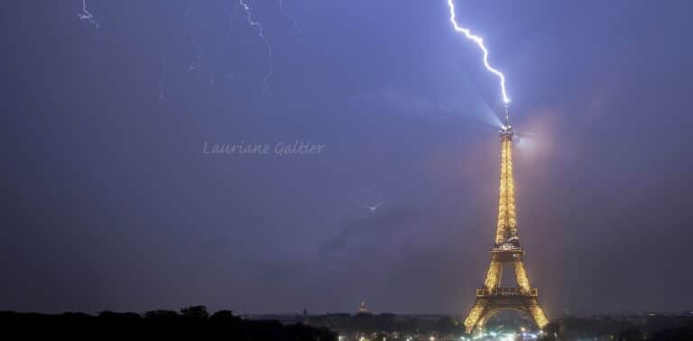 Tour Eiffel foudre