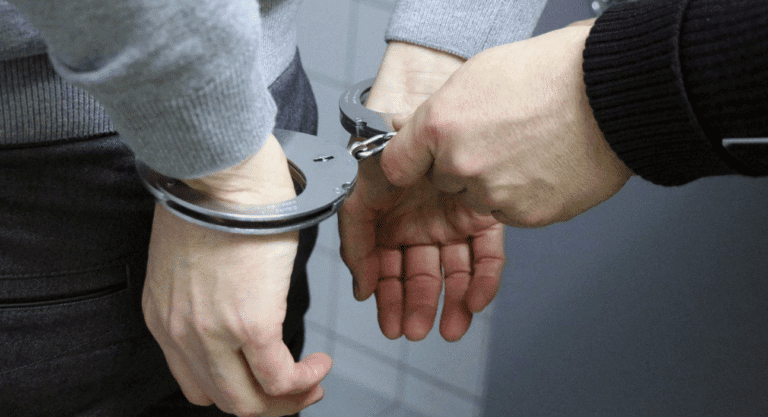 𝗦𝗮𝗶𝘀𝗶𝗲 𝗱𝗲 𝟰𝟰𝗸𝗴 𝗱𝗲 𝘀𝘁𝘂𝗽𝗲́𝗳𝗶𝗮𝗻𝘁𝘀 dans le Gard