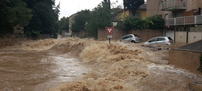 inondations nîmes