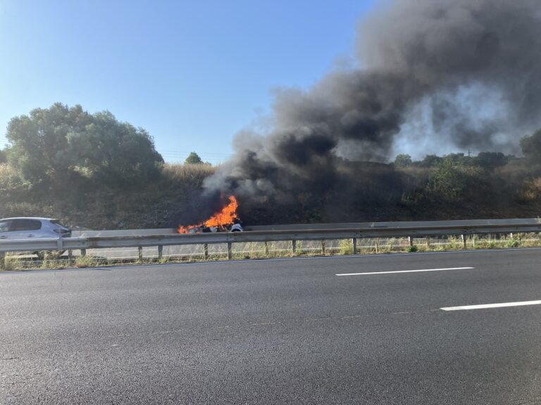 Feu de VL sur l'autoroute A9 / Photo - SDIS 34