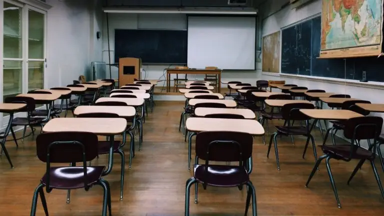 Enseignante mise en examen pour violences sur mineurs à Alès