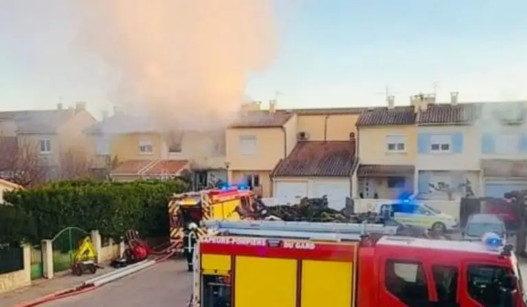 feu d'habitation Montfaucon Gard