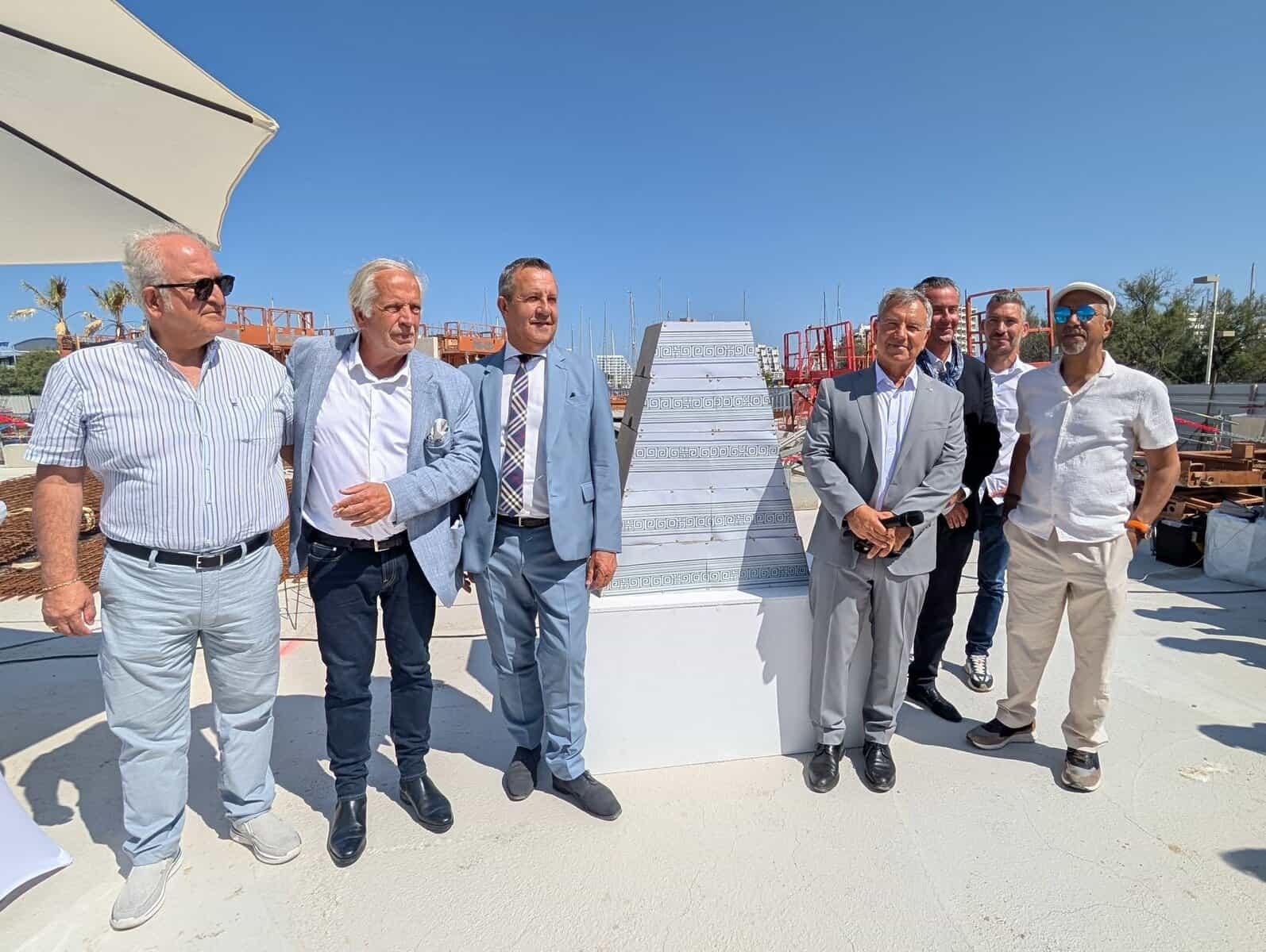 La Grande Motte : pose de la première pierre du nouvel hôtel cinq ...