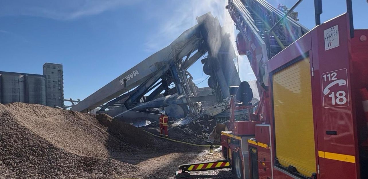 Hérault : un dégagement de fumée provenant d'une grue dans le port de ...